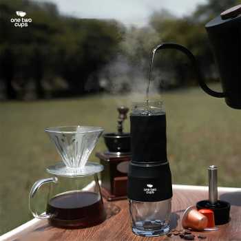 One Two Cups Hand Press Mini Espresso Coffee Maker 3in1 20 Bar 120ml - HS-8439 Gambar produk One Two Cups Hand Press Mini Espresso Coffee Maker 3in1 20 Bar 120ml - HS-8439