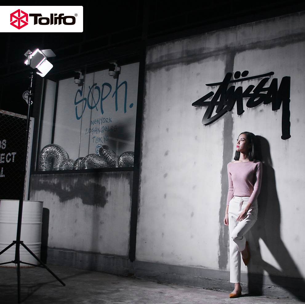 Gambar produk TOLIFO Lampu Kamera Foto Video Adjustable Studio Light LED 100W 9000LM - GK-S100B PRO