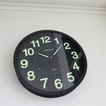 Gambar produk TaffHOME Jam Dinding Bulat Quartz Luminous Glow in The Dark 30cm MDB4