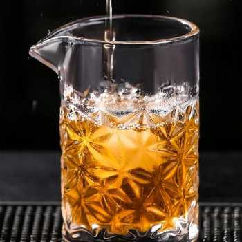 Gambar produk VISKI Gelas Mixer Bartender Cocktail Mixing Shaker Glass 700ml Ice Flower - GC011