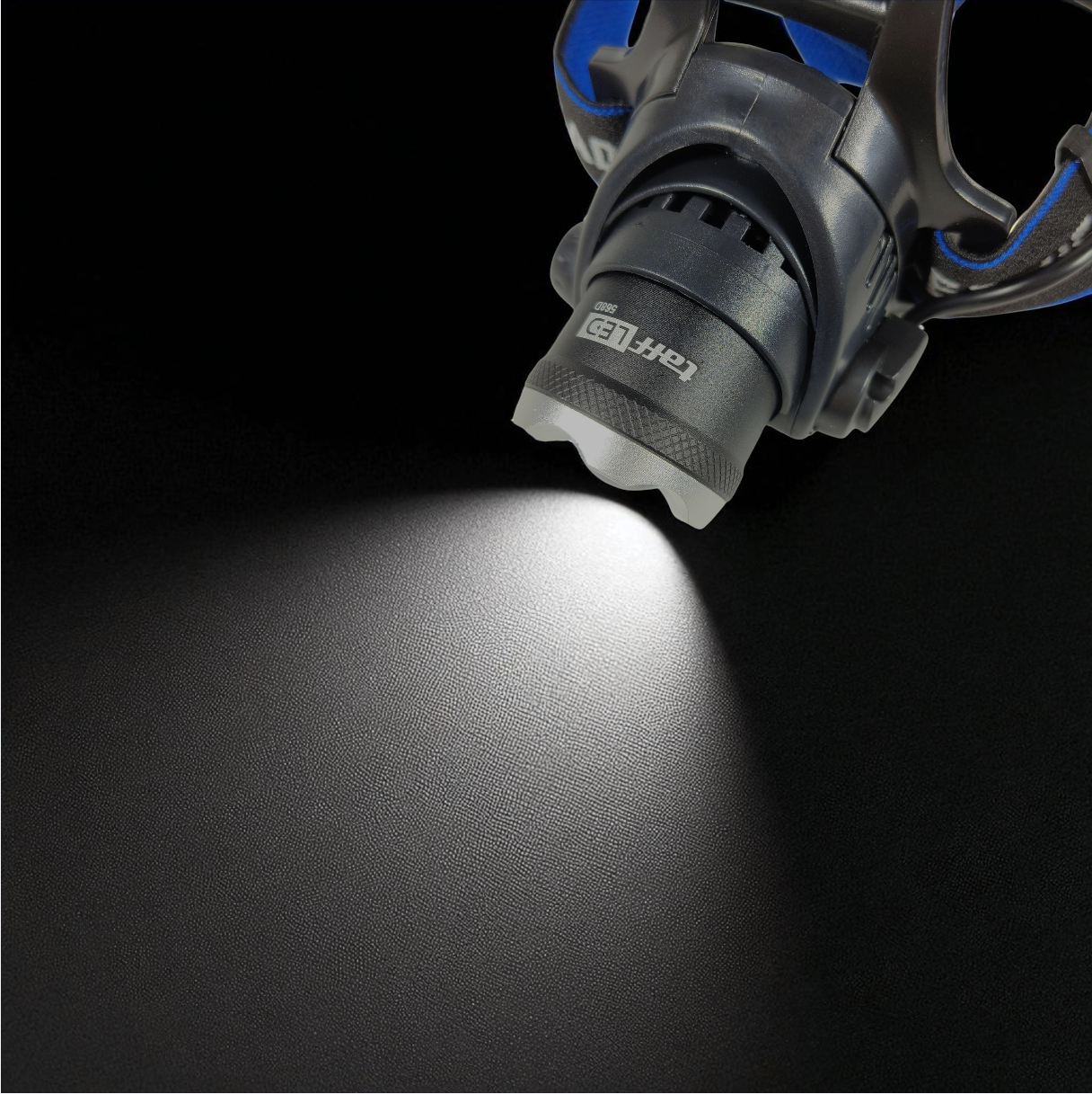 Gambar produk TaffLED High Power Headlamp LED Cree XML T6 500 Lumens dan Charger - 568D