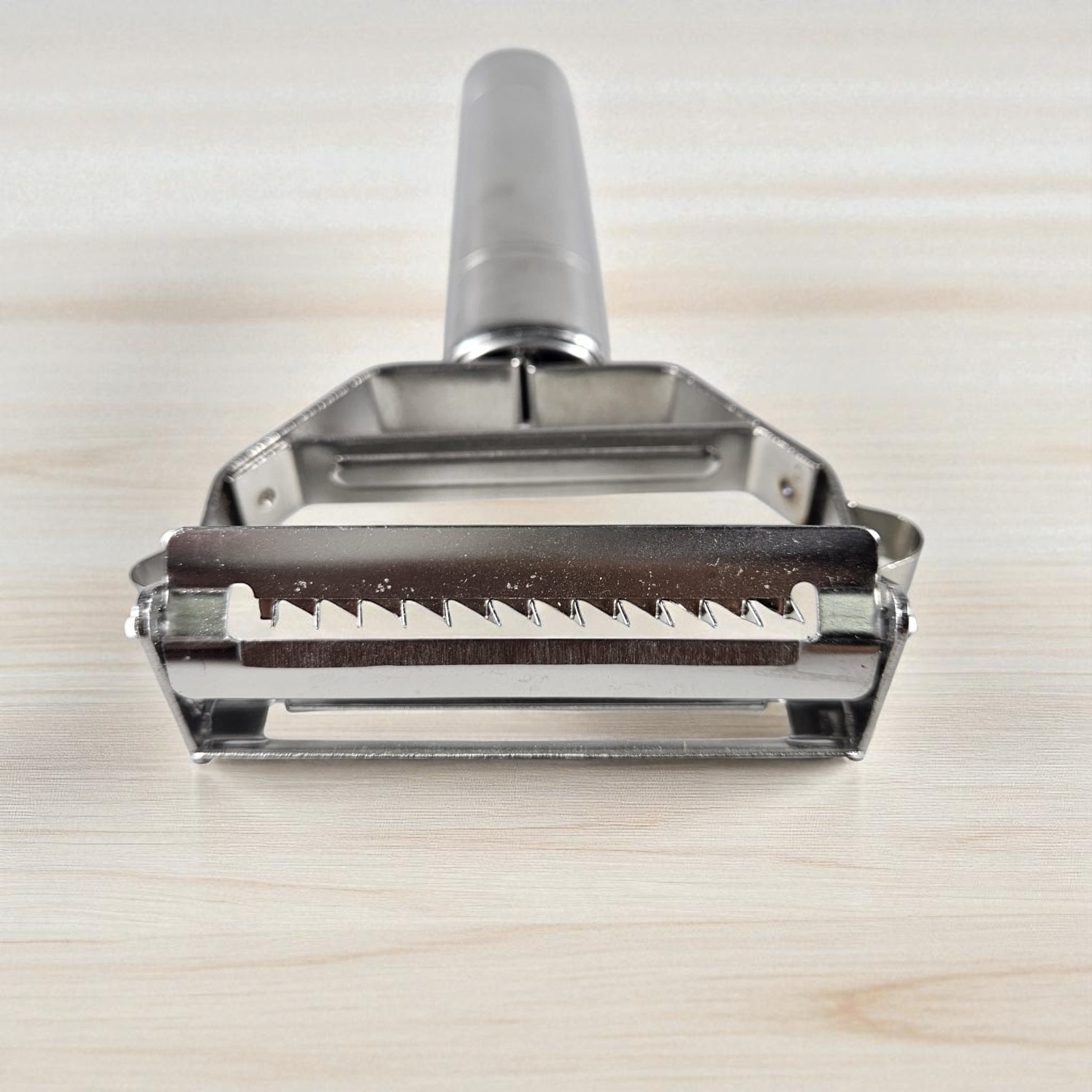 Gambar produk KNIFEZER Pisau Pengupas Buah Sayur Peeler Multifunction - YYC770