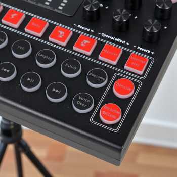 Gambar produk MOOER Mixer USB Sound Card Live Broadcast Bluetooth Special Effect - M9