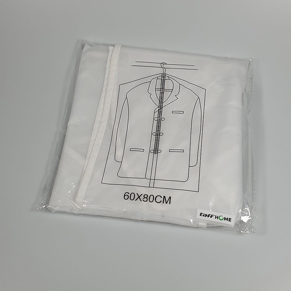 TaffHOME Cover Pakaian Gaun Jas Anti Debu 59x77cm - LFF68 Gambar produk TaffHOME Cover Pakaian Gaun Jas Anti Debu 59x77cm - LFF68