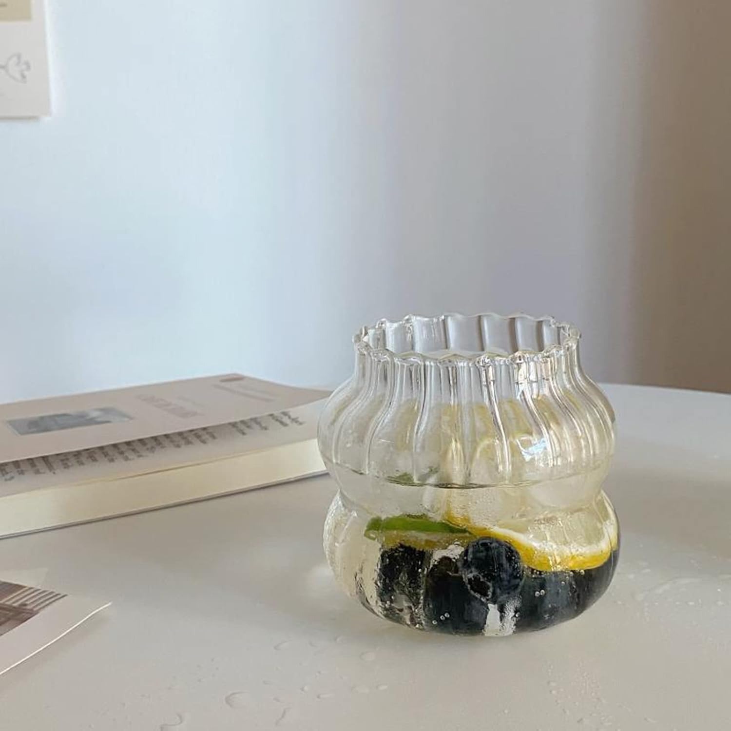 One Two Cups Gelas Kaca Aesthetic Kopi Teh Straight Stripe Shape Glass 410ml - GK23 Gambar produk One Two Cups Gelas Kaca Aesthetic Kopi Teh Straight Stripe Shape Glass 410ml - GK23