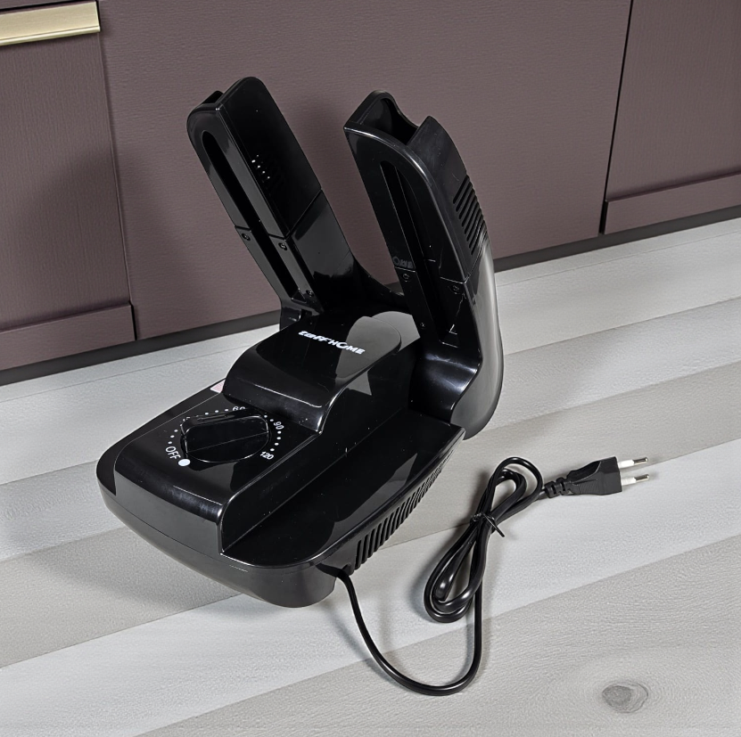 TaffHOME Pengering Sepatu Elektrik Shoe Dryer 200W 220V - ADS-8818A Gambar produk TaffHOME Pengering Sepatu Elektrik Shoe Dryer 200W 220V - ADS-8818A