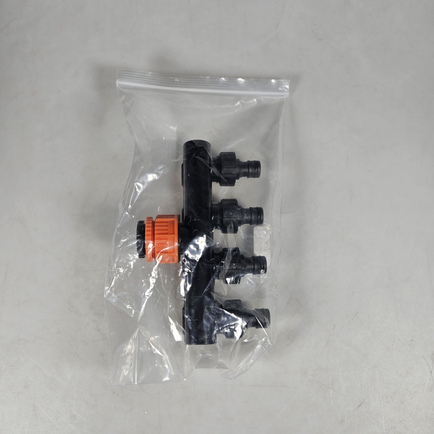 Gambar produk SeeKood Irigasi Air Taman One Way Four Water Outlet Controller Valve - SK41