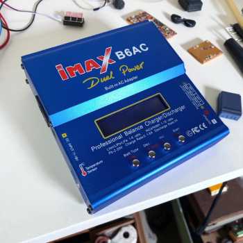 IMAX Charger Baterai LiPo Li-Ion NiMH dengan AC Adapter Integrated - B6AC Gambar produk IMAX Charger Baterai LiPo Li-Ion NiMH dengan AC Adapter Integrated - B6AC