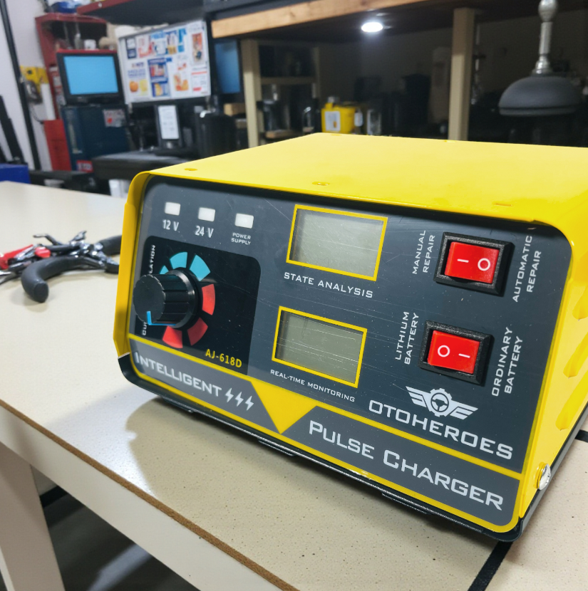 OTOHEROES Charger Aki Mobil Intelligent Battery Charger 12V/24V - AJ-618D Gambar produk OTOHEROES Charger Aki Mobil Intelligent Battery Charger 12V/24V - AJ-618D