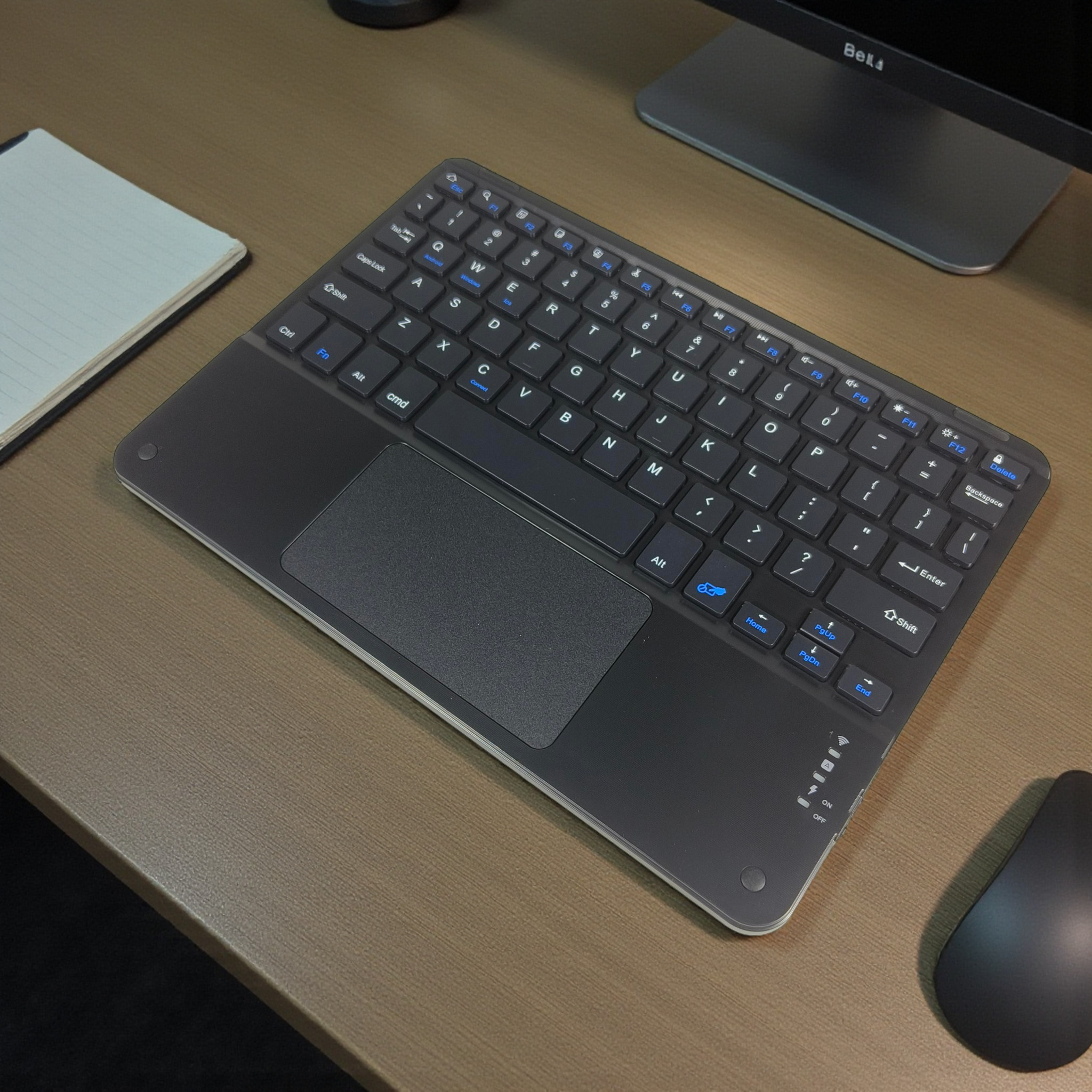 Windyoung Keyboard Wireless Mini Bluetooth Android iOS Rechargeable - WD21 Gambar produk Windyoung Keyboard Wireless Mini Bluetooth Android iOS Rechargeable - WD21