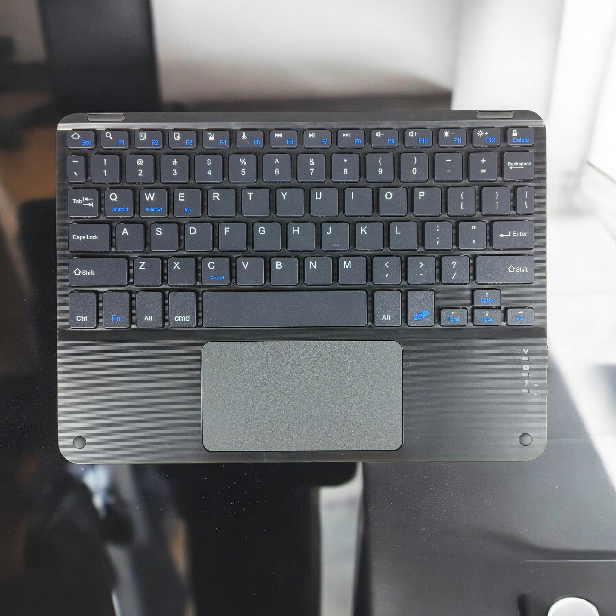 Windyoung Keyboard Wireless Mini Bluetooth Android iOS Rechargeable - WD21 Gambar produk Windyoung Keyboard Wireless Mini Bluetooth Android iOS Rechargeable - WD21