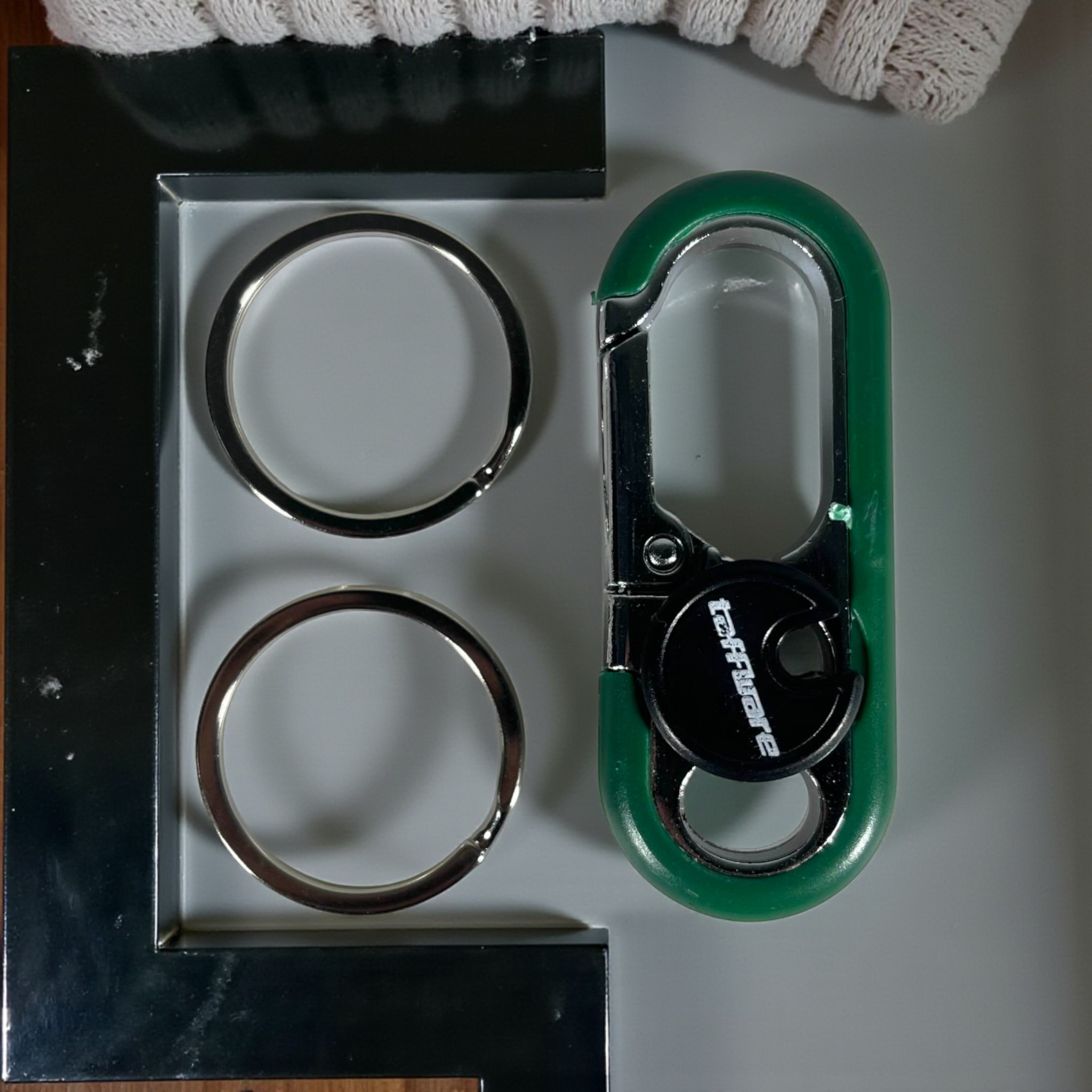 Gambar produk Taffware Gantungan Kunci Carabiner Keychain Clip Stainless Steel - A3746