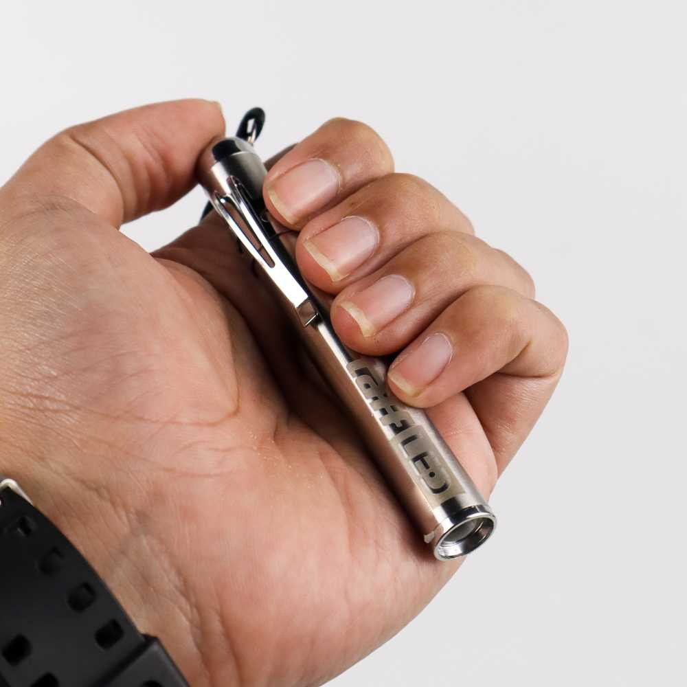 TaffLED Senter LED Mini Flashlight CREE XML - Mini 865 Gambar produk TaffLED Senter LED Mini Flashlight CREE XML - Mini 865
