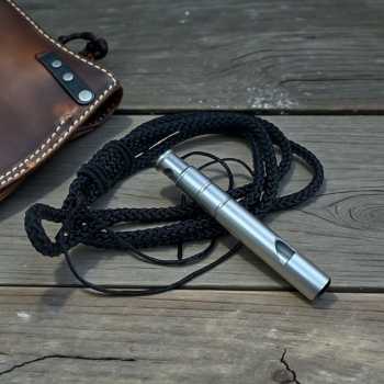 Jelembar Peluit Darurat Survival Outdoor Titanium Whistle - INU170