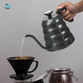 One Two Cups Teko Kopi Leher Angsa Gooseneck Pour Over Thermometer 1.2L - OTC265 Gambar produk One Two Cups Teko Kopi Leher Angsa Gooseneck Pour Over Thermometer 1.2L - OTC265
