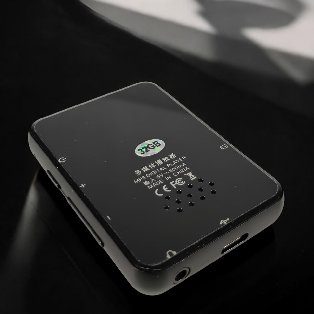 Gambar produk AIRME MP3 Digital Audio Player Bluetooth Touch Screen 300mAh - S301