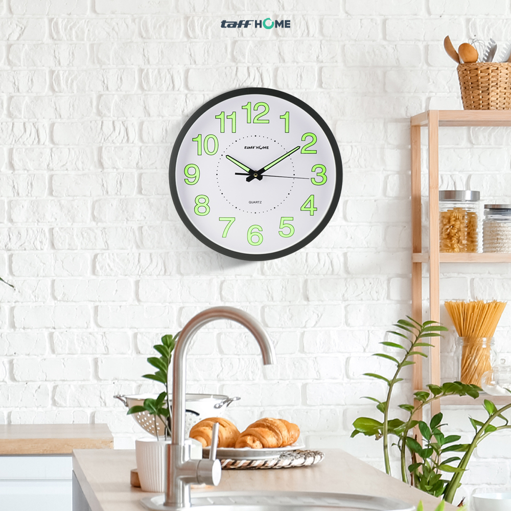 Gambar produk TaffHOME Jam Dinding Bulat Quartz Luminous Glow in The Dark 30cm MDB4