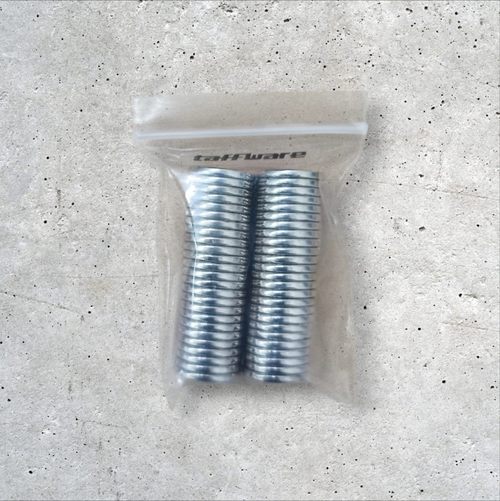 Gambar produk Taffware Magnet Bulat Powerful Neodymium NdFeB N25 15x1.65mm 50 PCS - YN35