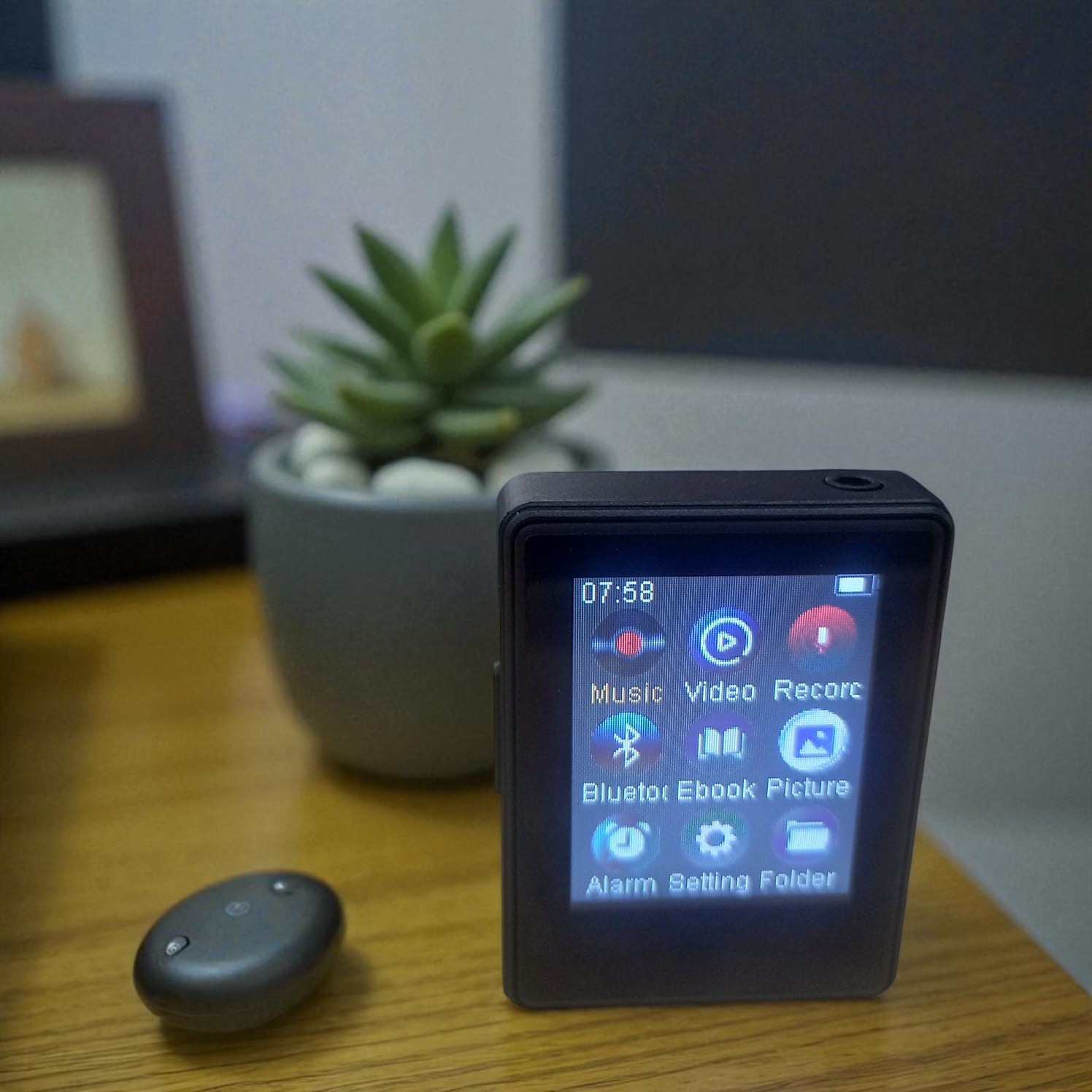 KAMIMA MP3 Digital Audio Player Bluetooth 5.0 HiFi - KM-50 Gambar produk KAMIMA MP3 Digital Audio Player Bluetooth 5.0 HiFi - KM-50