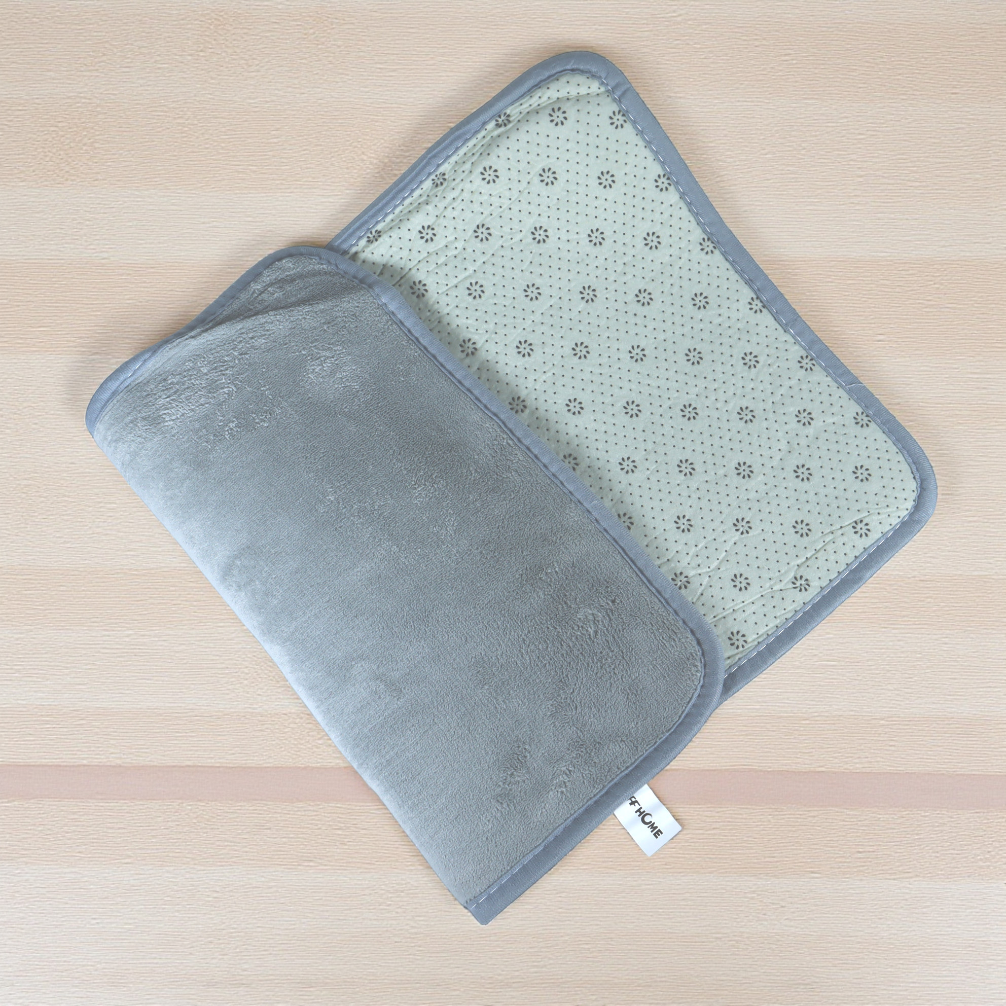 TaffHOME Keset Kamar Mandi Bathroom Mat Absorbent 60x40cm - LA-40 Gambar produk TaffHOME Keset Kamar Mandi Bathroom Mat Absorbent 60x40cm - LA-40