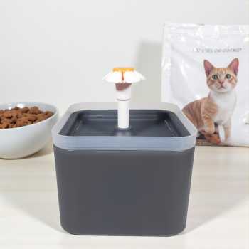 CITDIG Water Dispenser Fountain Tempat Minum Anjing 2L - IR001