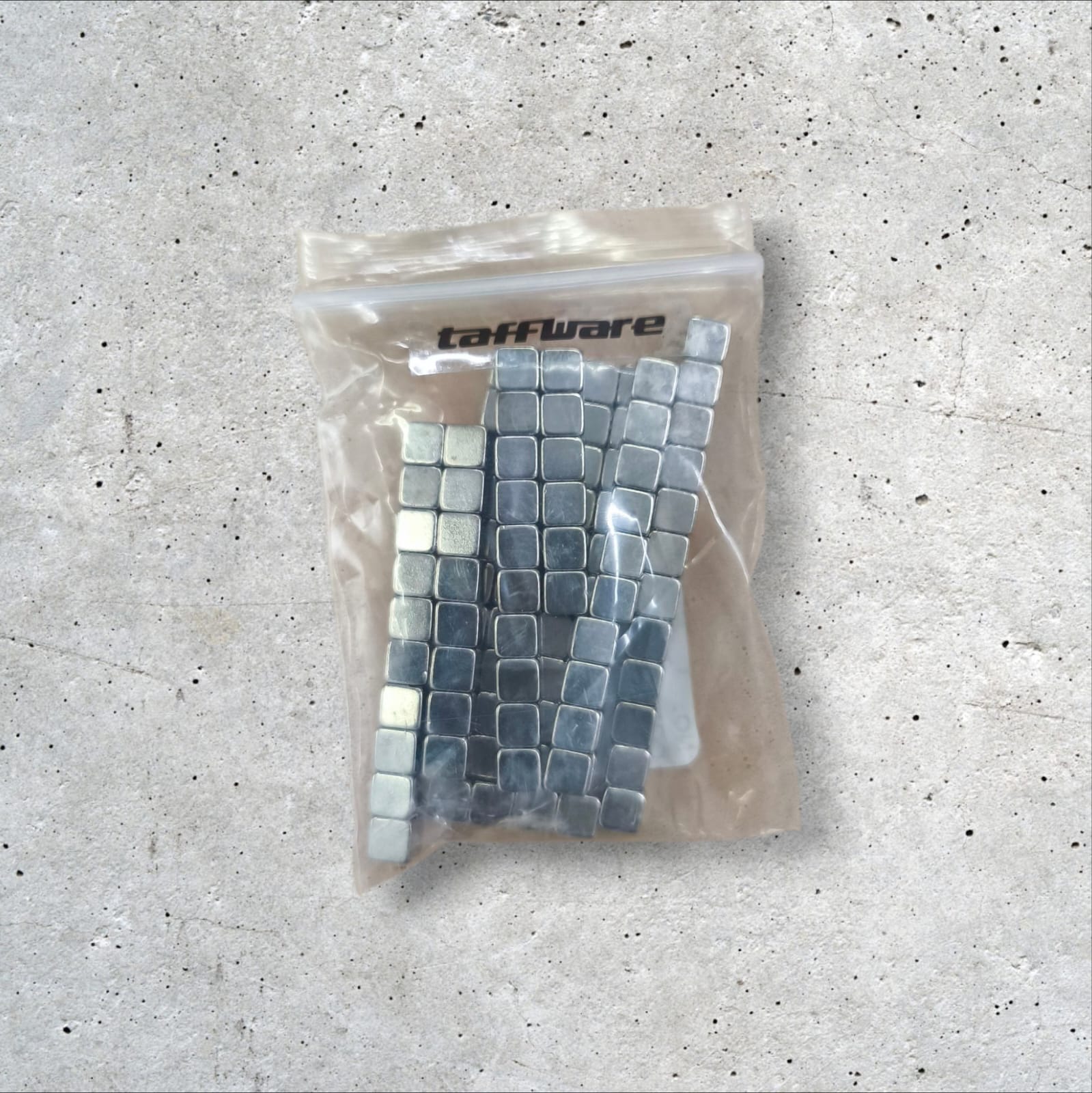 Gambar produk Taffware Strong Neodymium Magnet NdFeB N25 5x5x5mm 100 PCS - INU71