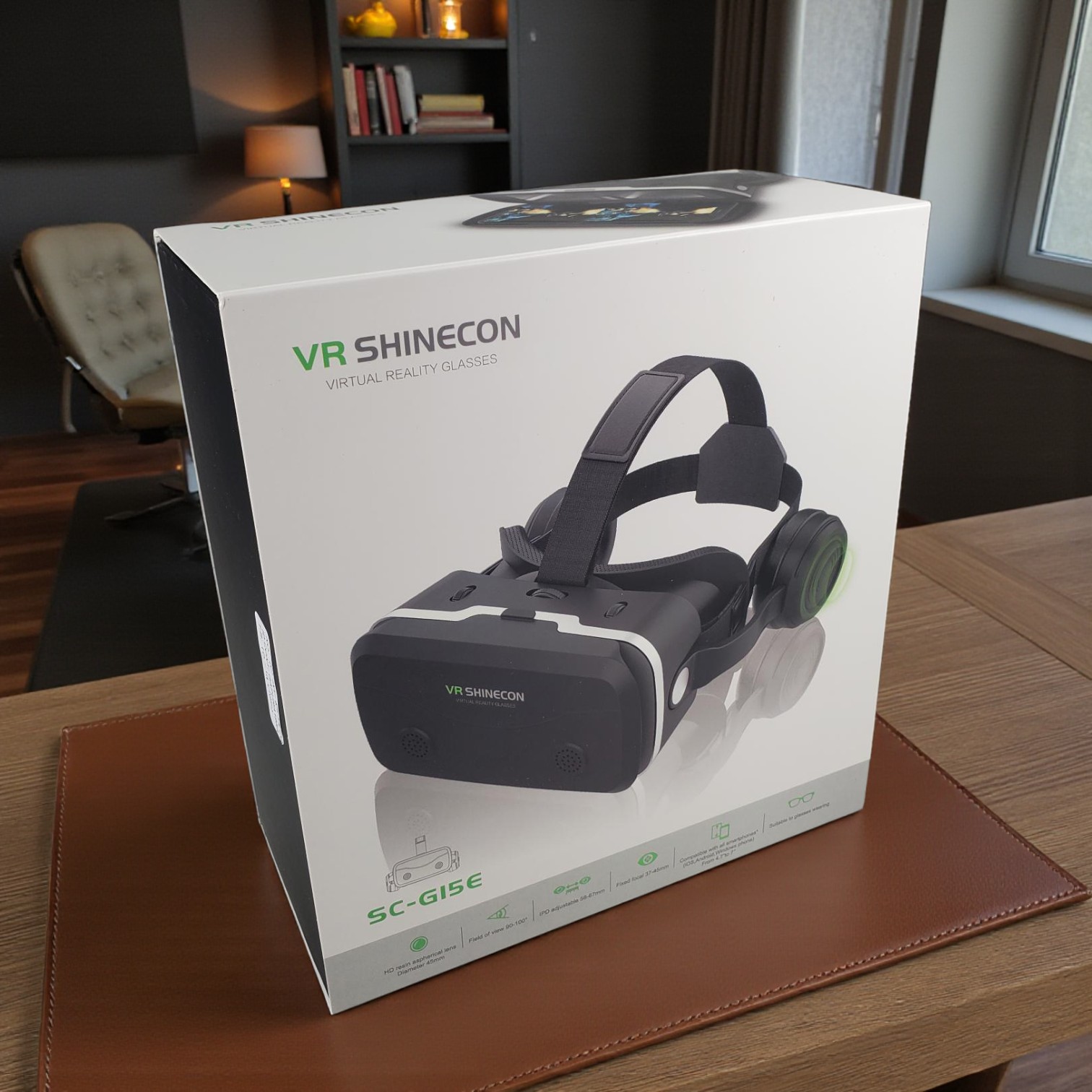 Gambar produk Shinecon VR Box 3D IMAX Screen Virtual Reality Glasses With Headphone - SC-G15E