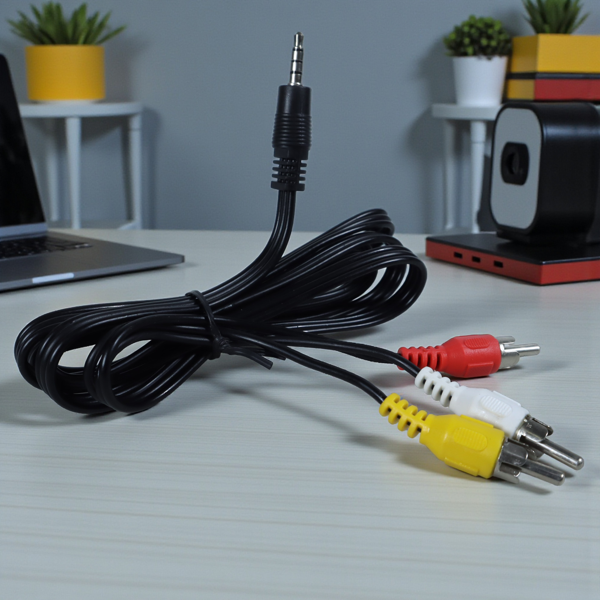 Gambar produk Nongbo Kabel Audio Video 3.5mm to RCA 1.5M - NB114