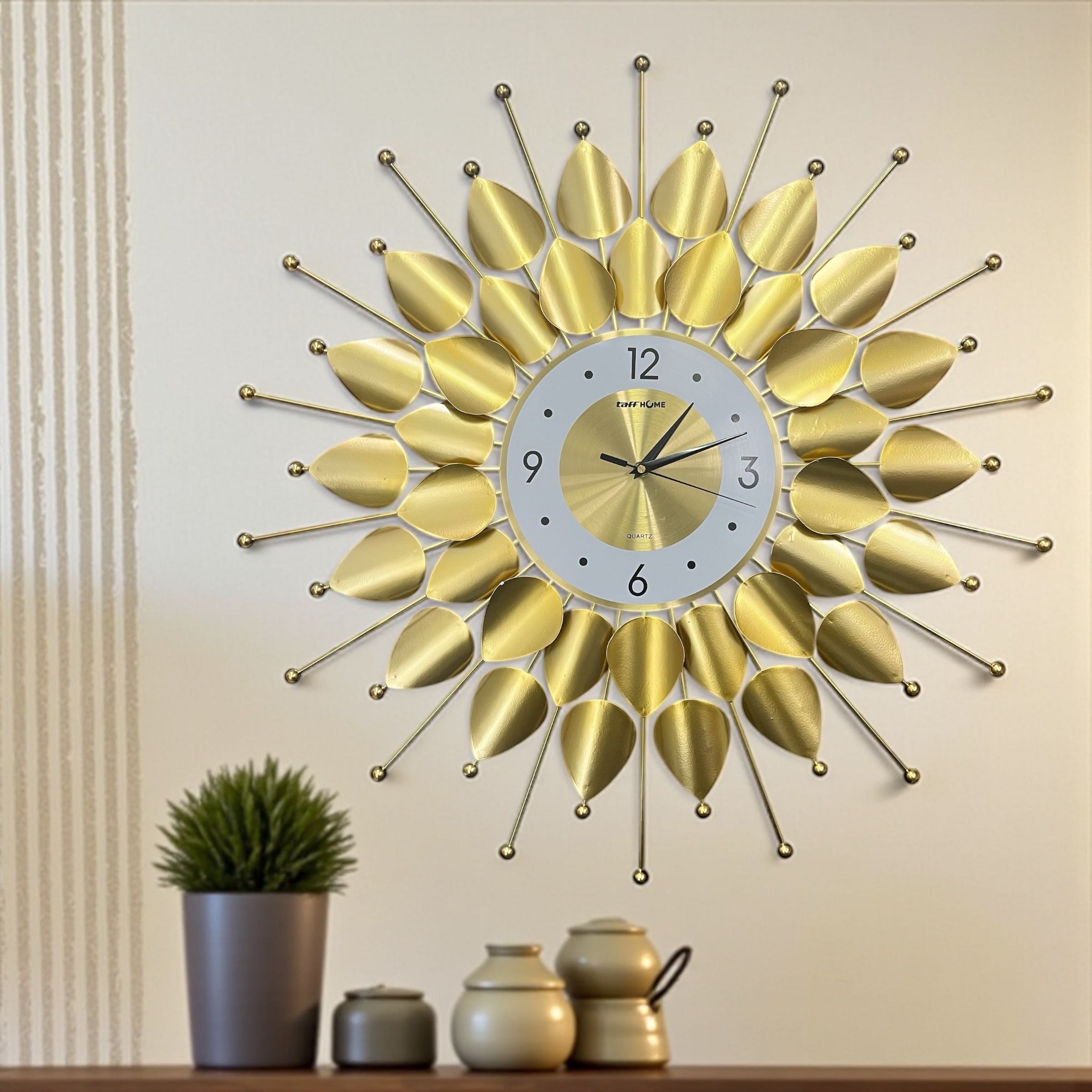 Gambar produk TaffHOME Jam Dinding Elegan Peacock Style Iron Silent Movement 70cm - LZ-6