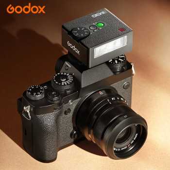 Godox Flash Camera Wireless 6500K GN15 7 Level Mini Pocket - iM30