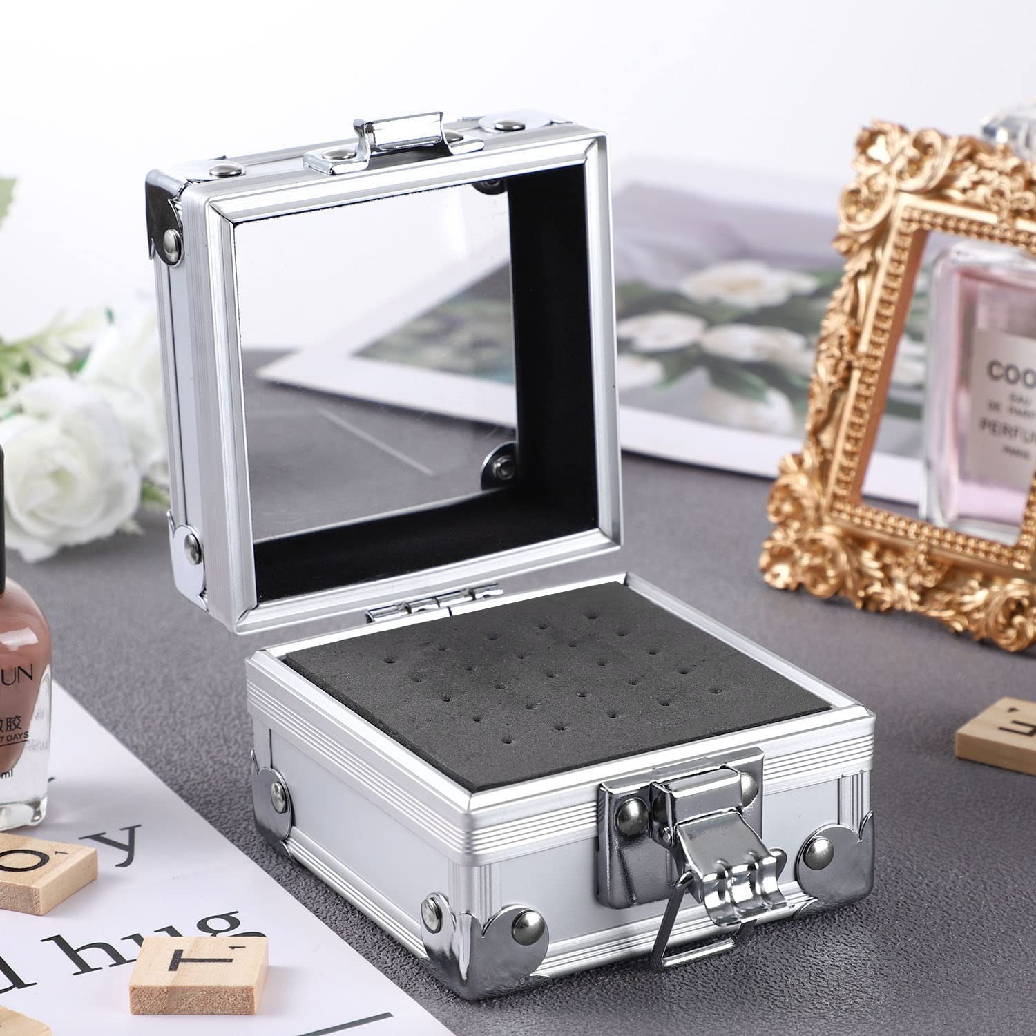 KADS Kotak Penyimpanan Mata Bor Kuku Nail Drill Art Bit Box 25 Slot - KDS-25 Gambar produk KADS Kotak Penyimpanan Mata Bor Kuku Nail Drill Art Bit Box 25 Slot - KDS-25