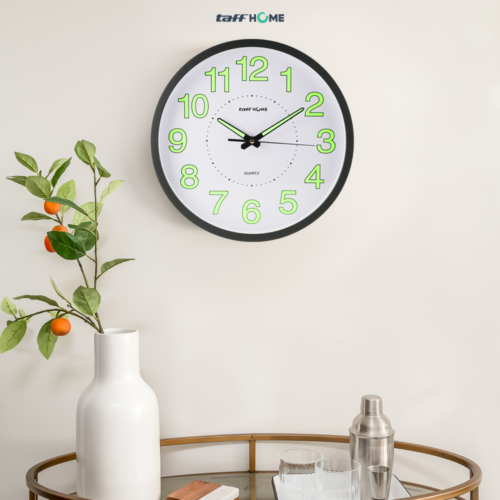 Gambar produk TaffHOME Jam Dinding Bulat Quartz Luminous Glow in The Dark 30cm MDB4