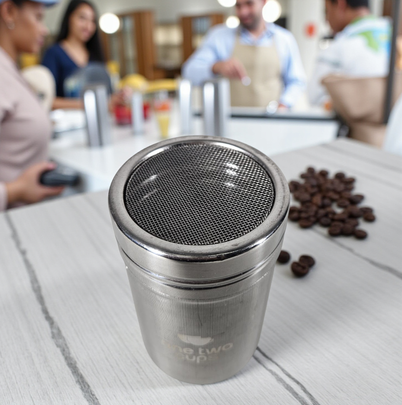 One Two Cups Penabur Bubuk Stensil Kopi Coklat Gula Barista Size L - HY1801504 Gambar produk One Two Cups Penabur Bubuk Stensil Kopi Coklat Gula Barista Size L - HY1801504