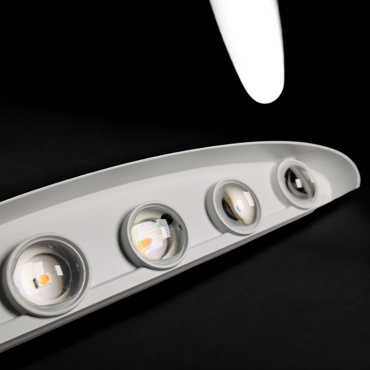 Gambar produk TaffLED Lampu Dinding Hias LED Outdoor Aluminium 10W Warm White - RL-B15