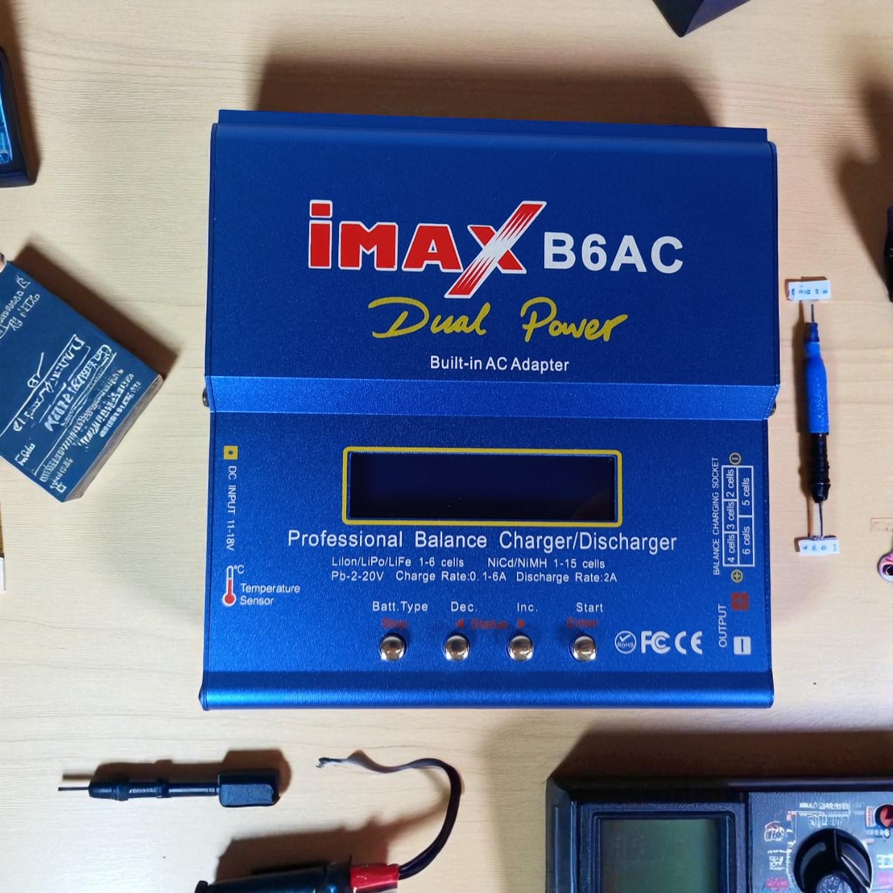 IMAX Charger Baterai LiPo Li-Ion NiMH dengan AC Adapter Integrated - B6AC Gambar produk IMAX Charger Baterai LiPo Li-Ion NiMH dengan AC Adapter Integrated - B6AC