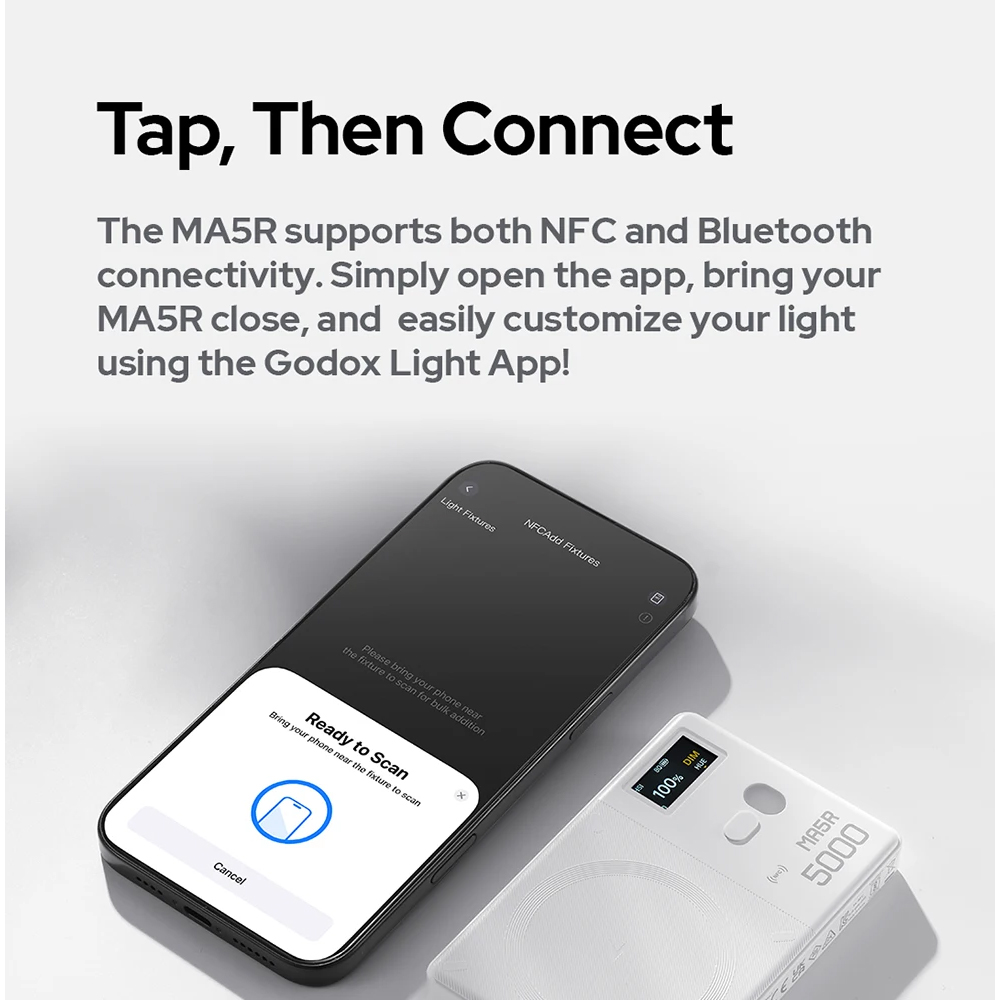 Gambar produk Godox Lampu Fill Light Smartphone Magnetic Power Bank RGBW 4900mAh - MA5R