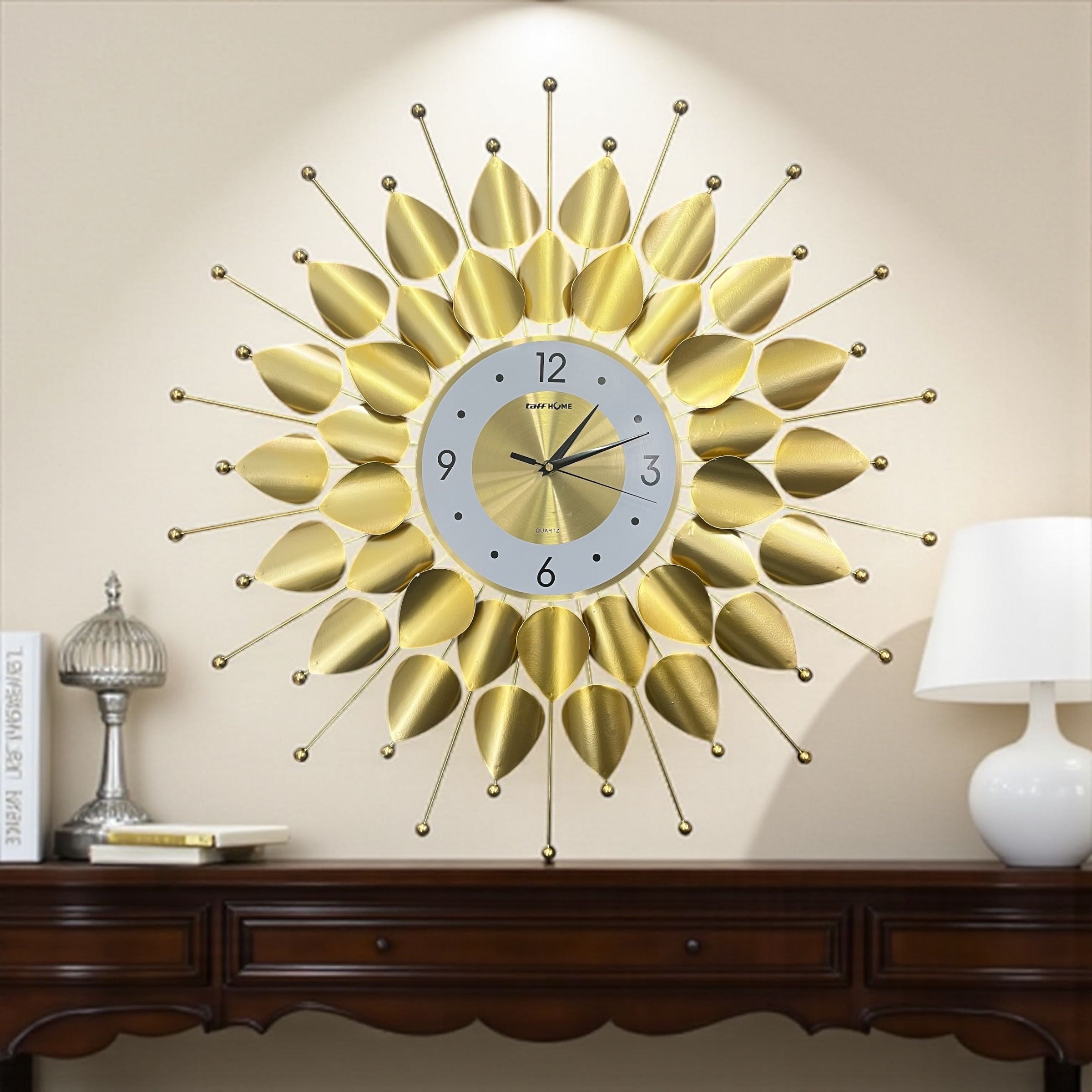 Gambar produk TaffHOME Jam Dinding Elegan Peacock Style Iron Silent Movement 70cm - LZ-6