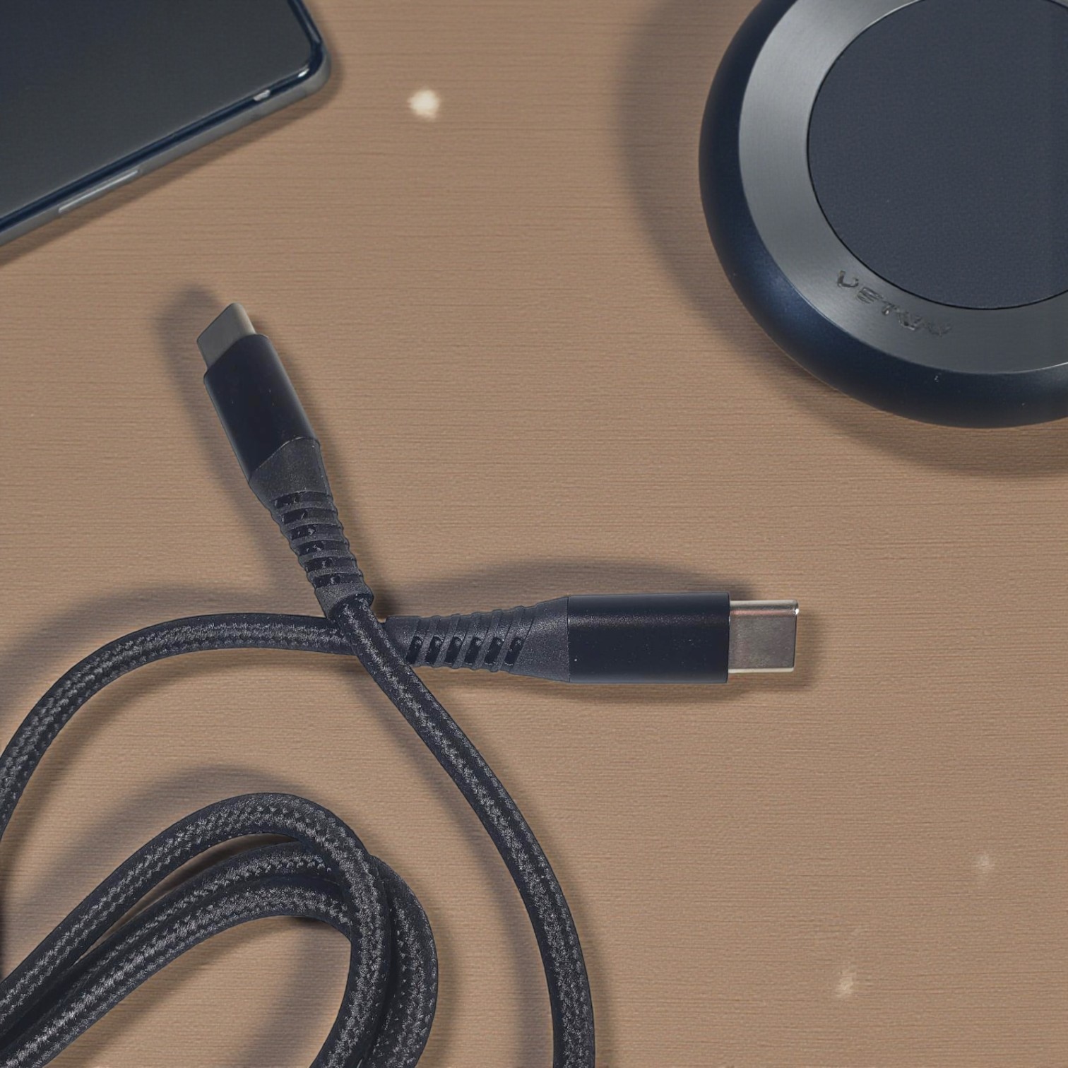 AUFU Kabel Data USB Type C to Type C Fast Charging 6A 66W 1M - KD66 Gambar produk AUFU Kabel Data USB Type C to Type C Fast Charging 6A 66W 1M - KD66