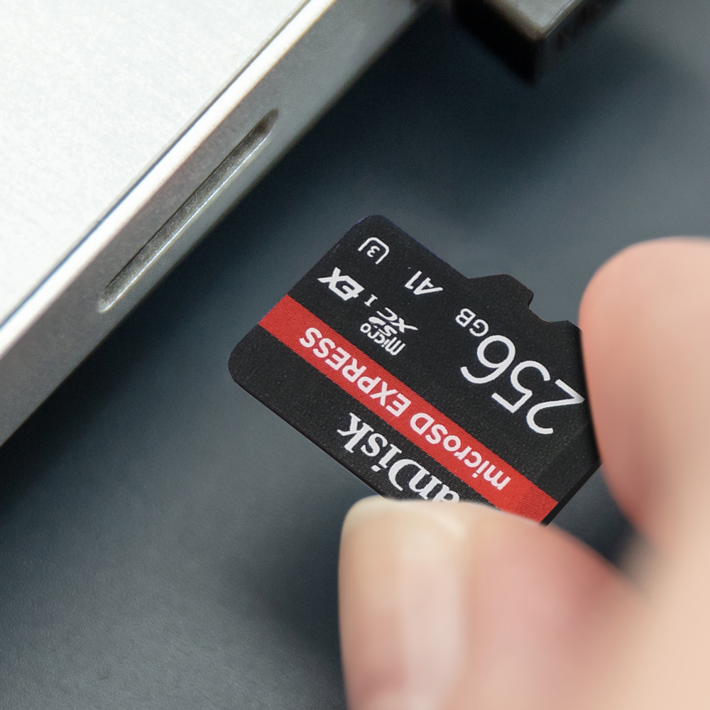 SanDisk microSD Express UHS-I Class 10 U3 880MB/s 256GB - SDSQXFN Gambar produk SanDisk microSD Express UHS-I Class 10 U3 880MB/s 256GB - SDSQXFN