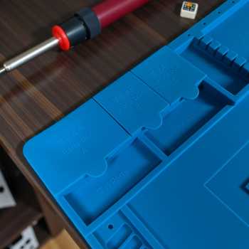 Gambar produk ESD Alas Matras Solder Silikon Magnetic Mat Heat Resistant 46x30cm - E-607