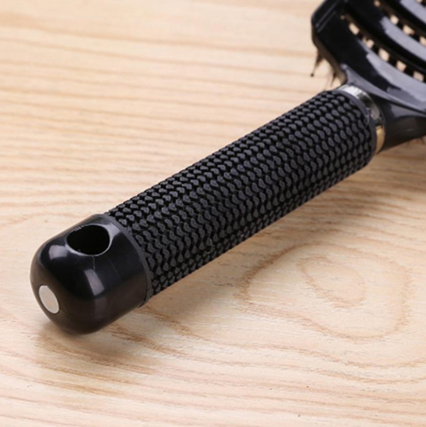 YIBER Sisir Rambut Anti Rontok Detangling Hair Comb Brush - Y76 Gambar produk YIBER Sisir Rambut Anti Rontok Detangling Hair Comb Brush - Y76