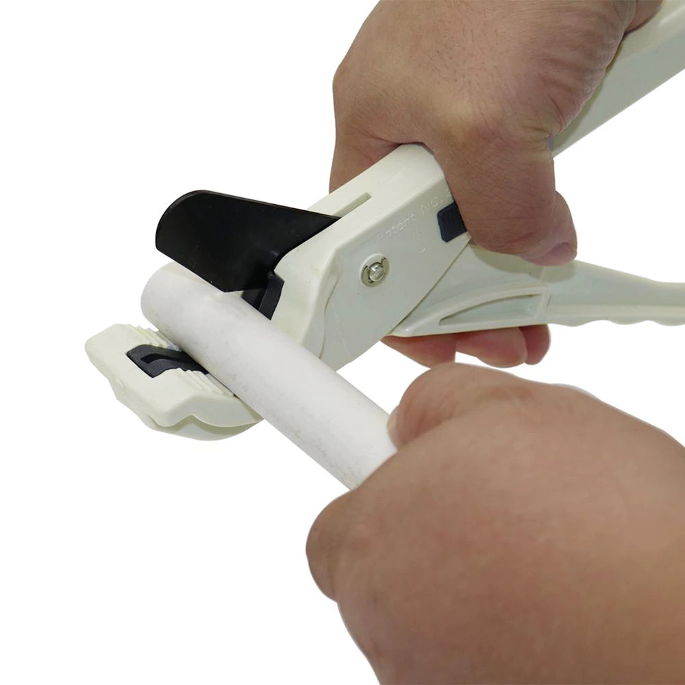 Letianxin Gunting Pemotong Pipa Pipe Tubing Cutter 16-32mm - PR16 Gambar produk Letianxin Gunting Pemotong Pipa Pipe Tubing Cutter 16-32mm - PR16