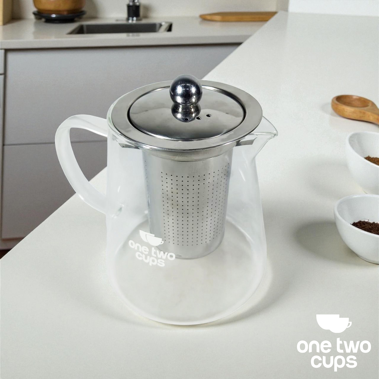 One Two Cups Teko Teh Kaca Saringan Tahan Panas Api Infuser Teapot 700ml - TP-760 Gambar produk One Two Cups Teko Teh Kaca Saringan Tahan Panas Api Infuser Teapot 700ml - TP-760