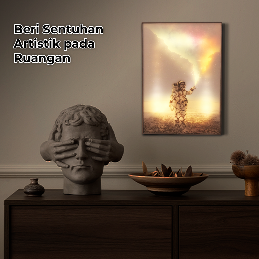 Gambar produk YORYZENG Lampu Meja Hias Lukisan 3in1 Color LED USB 30.5cm Astronaut - YY31