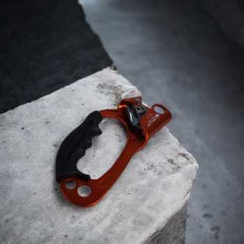 Gambar produk TUPA Jumar Tangan Hand Ascender Outdoor Handle Rock Climbing Hardware Right Hand - TP2