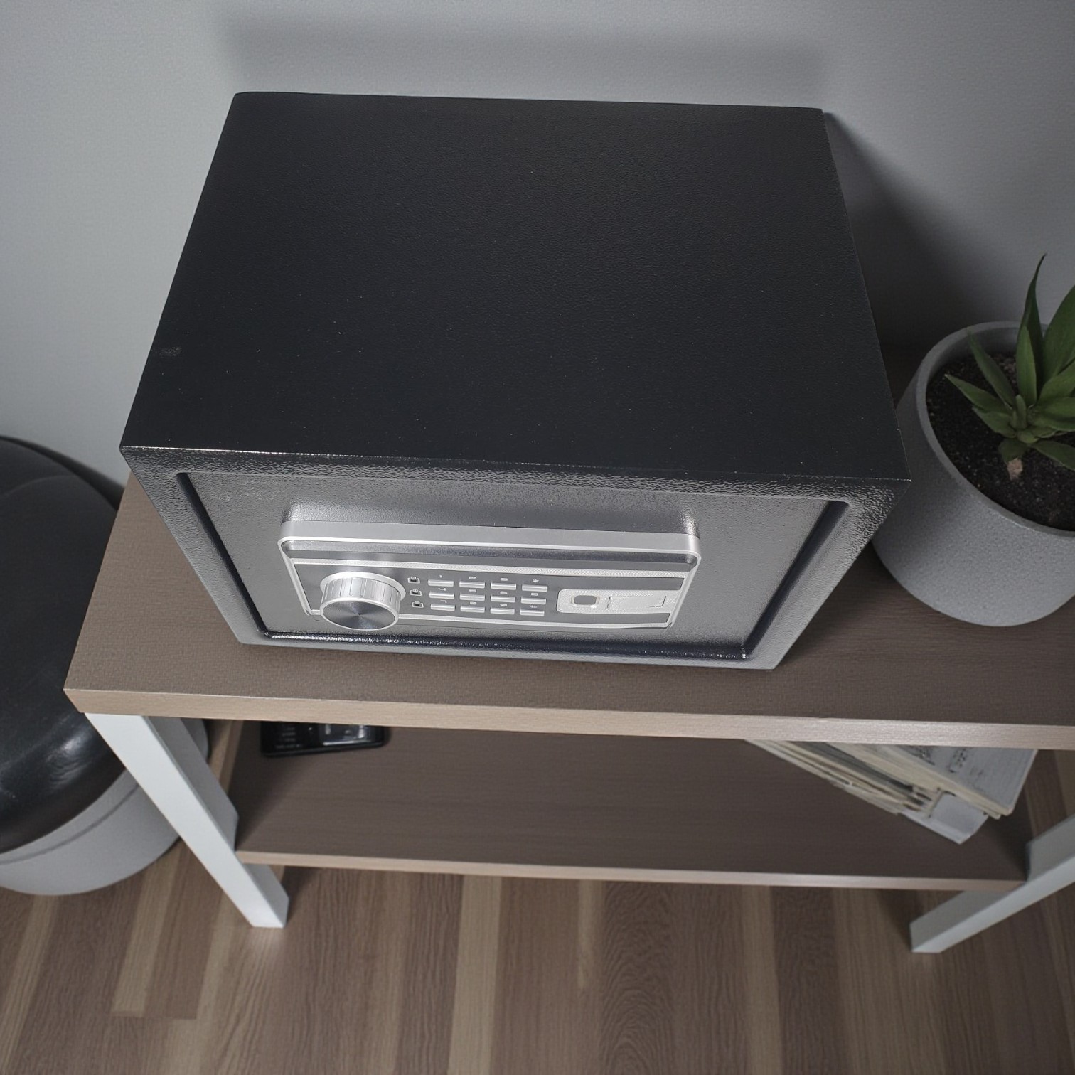 TEDEY Kotak Brankas Dokumen Safe Deposit Box Fingerprint 35x25x25cm - SB05 Gambar produk TEDEY Kotak Brankas Dokumen Safe Deposit Box Fingerprint 35x25x25cm - SB05