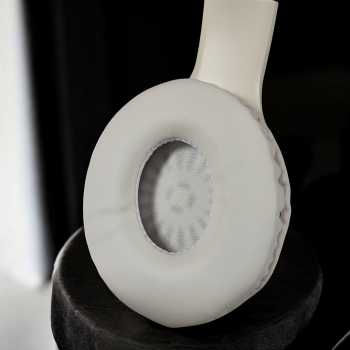 Gambar produk NEWSNR Headphone Foldable Bluetooth 5.1 Noise Reduction TF AUX 150mAh - DR-58