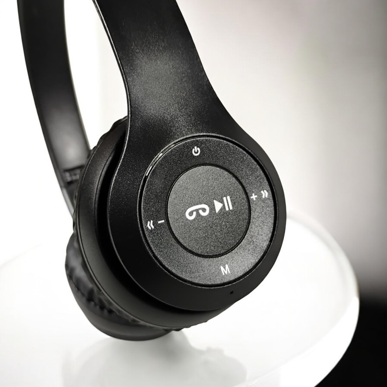 Gambar produk Briame Headphone Foldable Bluetooth 5.0 Noise Reduction TF AUX 150mAh - P47