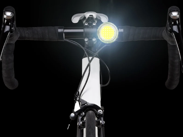 Gambar produk BUCKLOS Lampu Sepeda Depan LED Rechargeable Waterproof 400mAh - VL-80