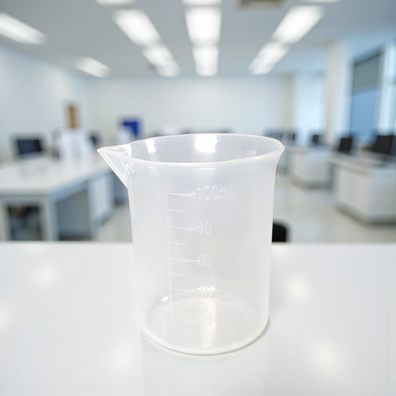 Gambar produk One Two Cups Gelas Ukur Plastik Dapur Laboratorium Measuring Cup 100ml - B4